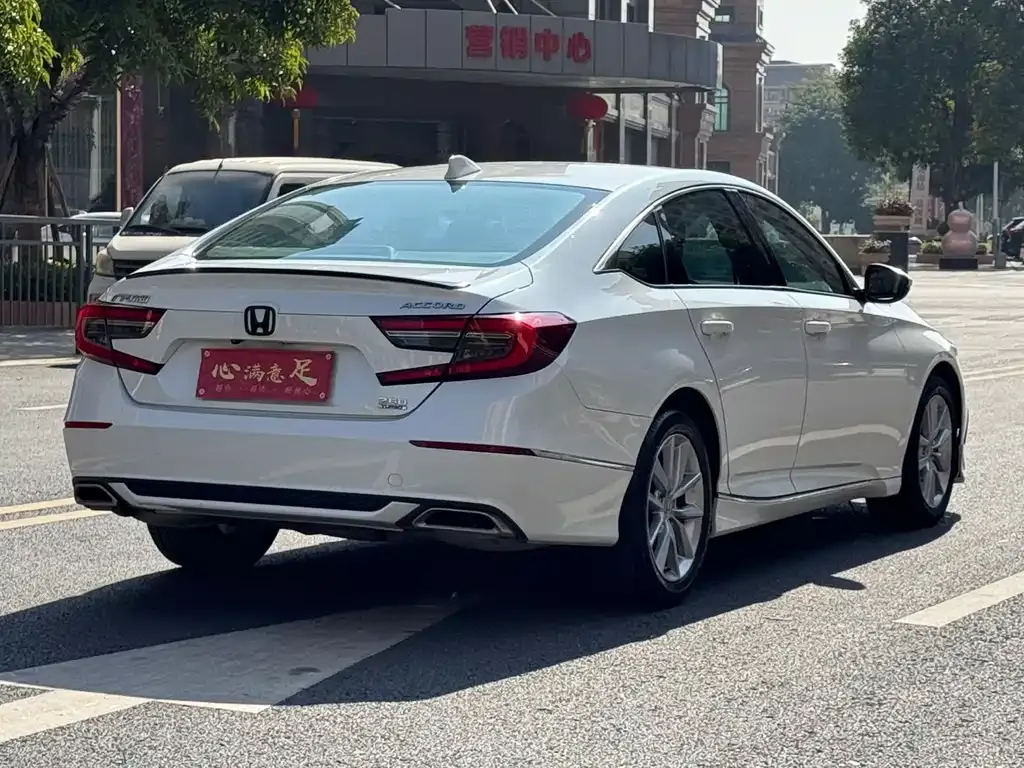 Honda Accord 2022 из CN, фото 8