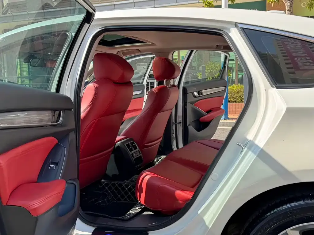 Honda Accord 2022 из CN, фото 9