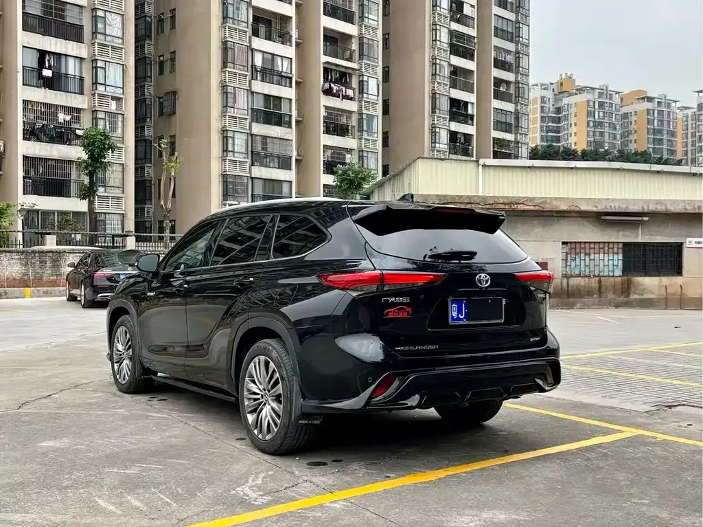 Toyota Highlander 2022 из CN, фото 8