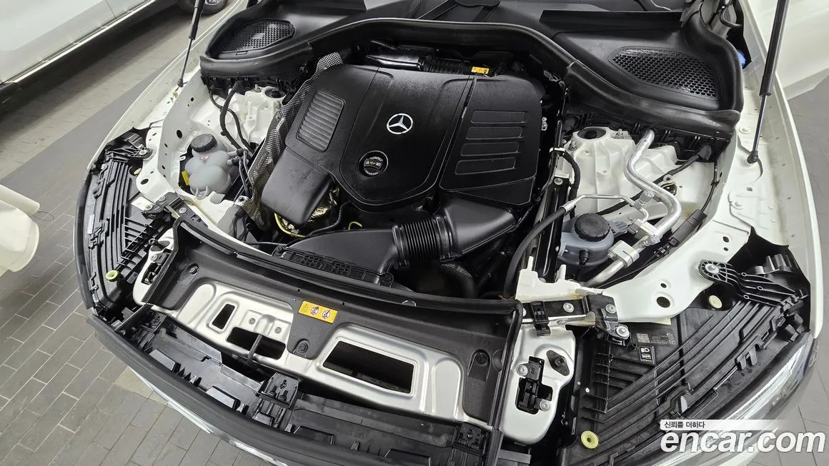 Mercedes-Benz GLC-Class 2025 из KR, фото 9