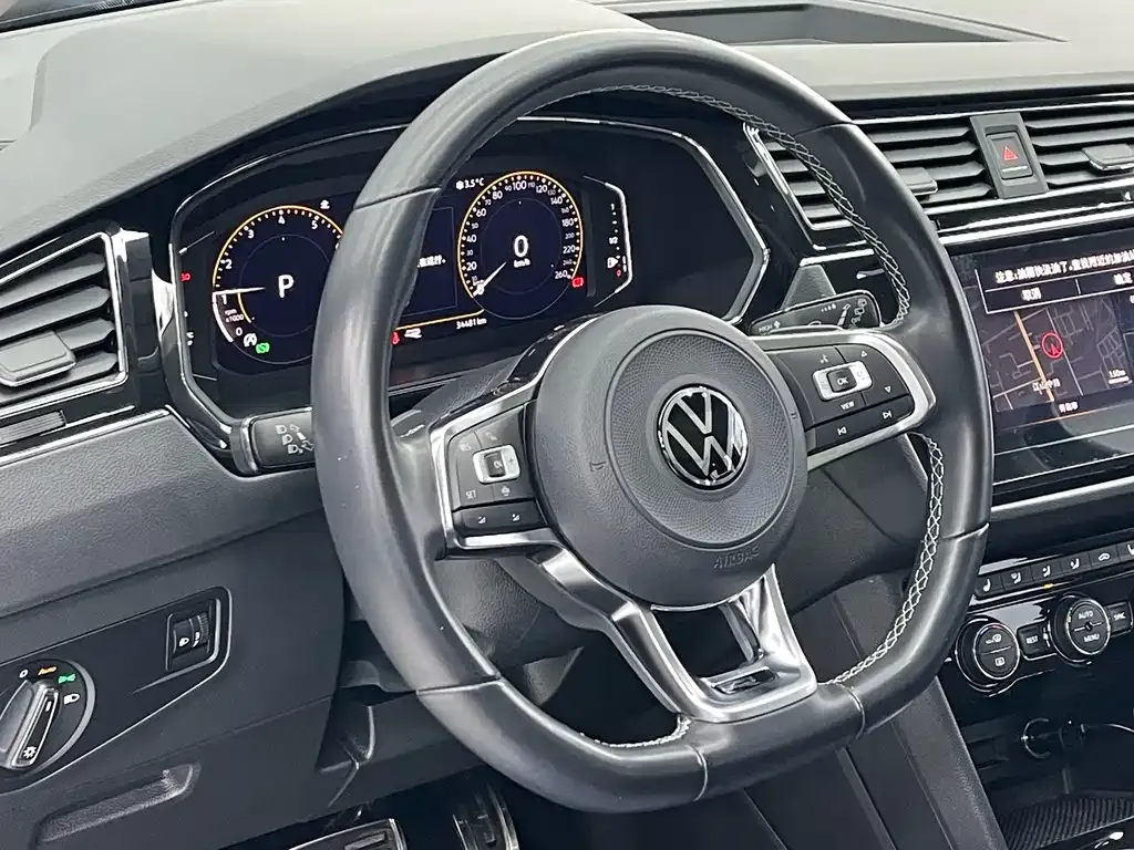 Volkswagen Tiguan L 2021 из CN, фото 7