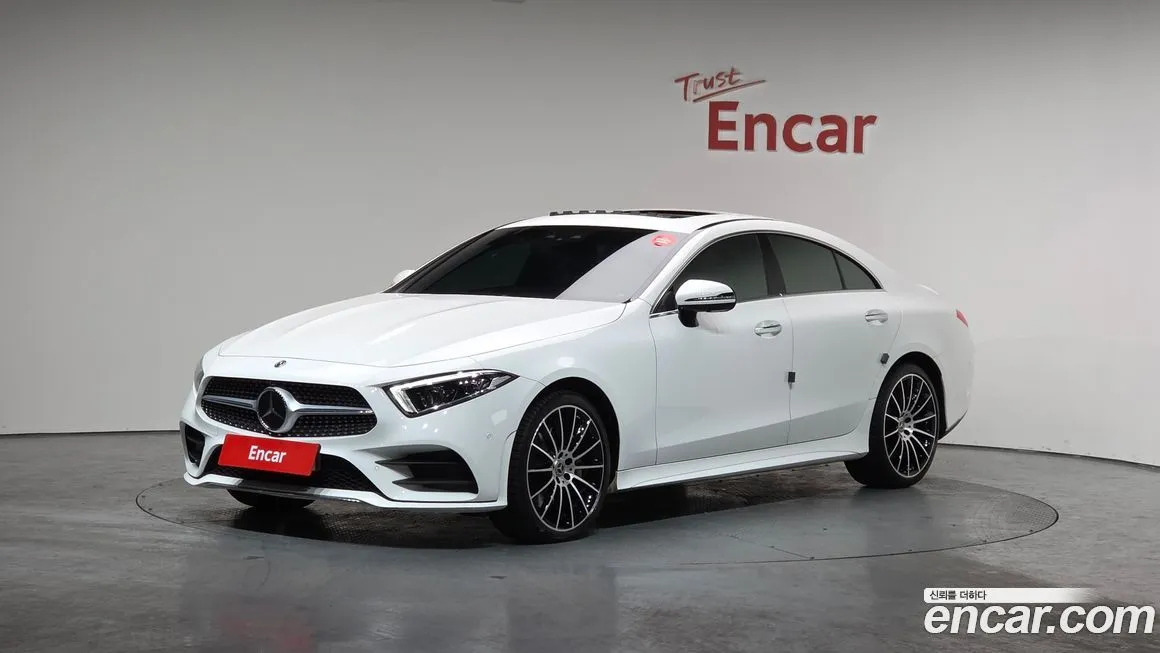 Mercedes-Benz CLS-Class — фото 1