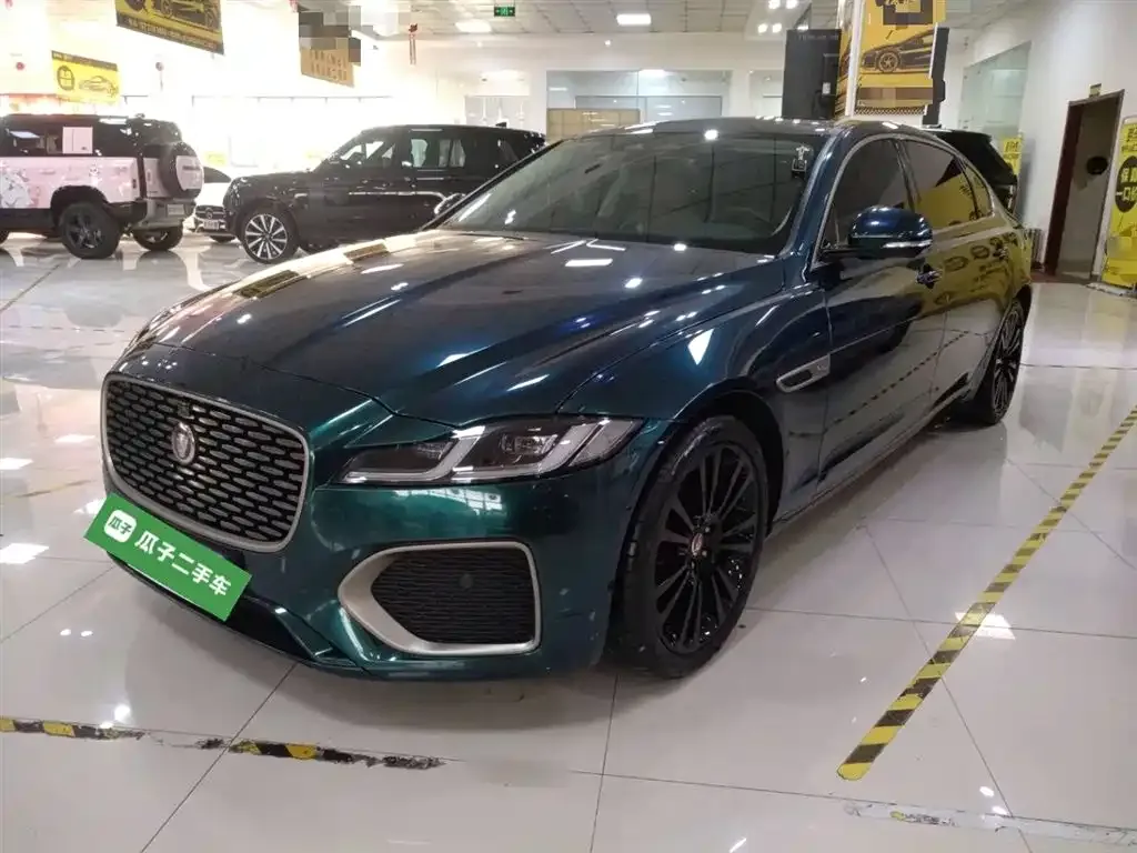 Jaguar XFL — фото 10