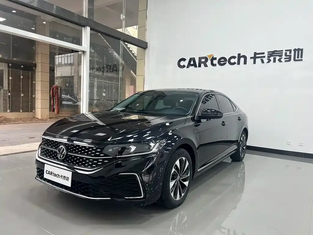 Volkswagen Passat 2023 из CN, фото 1