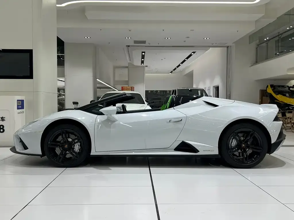 Lamborghini Huracan — фото 9