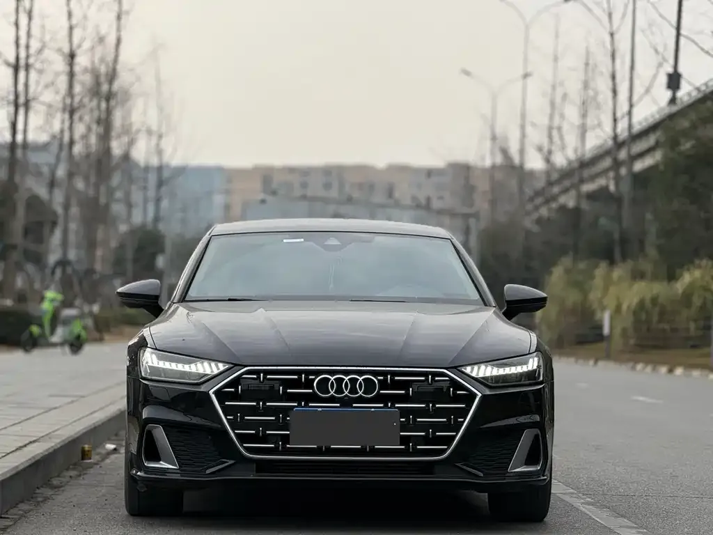 Audi A7L — фото 3