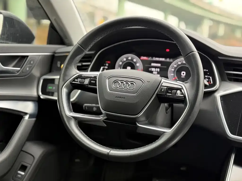Audi A7L — фото 4
