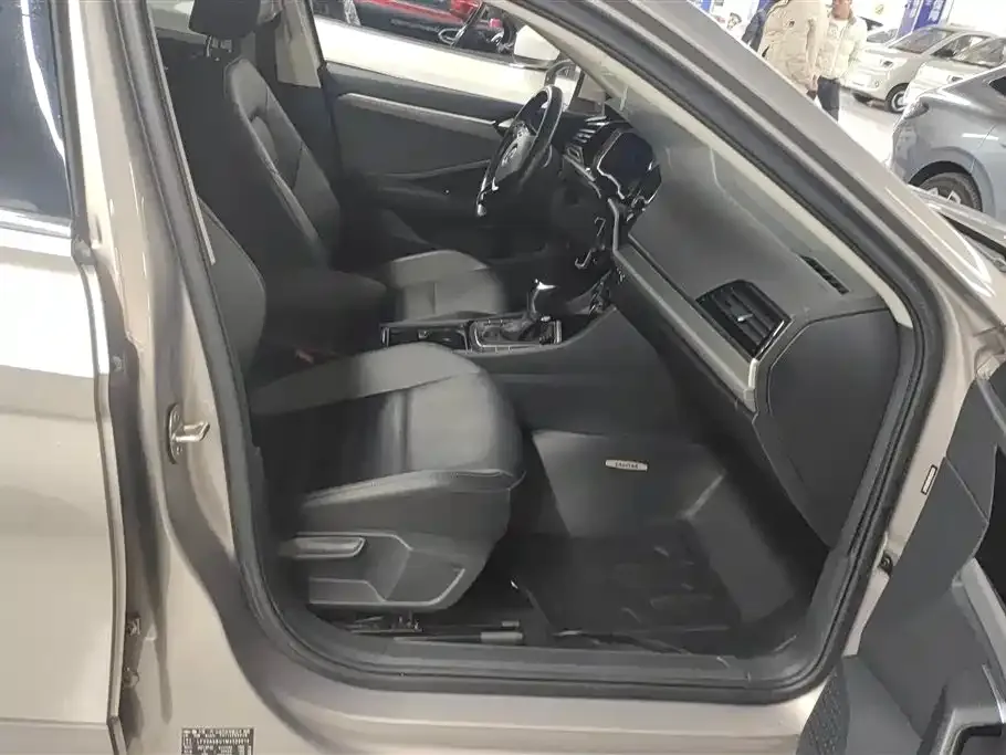 Volkswagen Sagitar 2021 из CN, фото 8