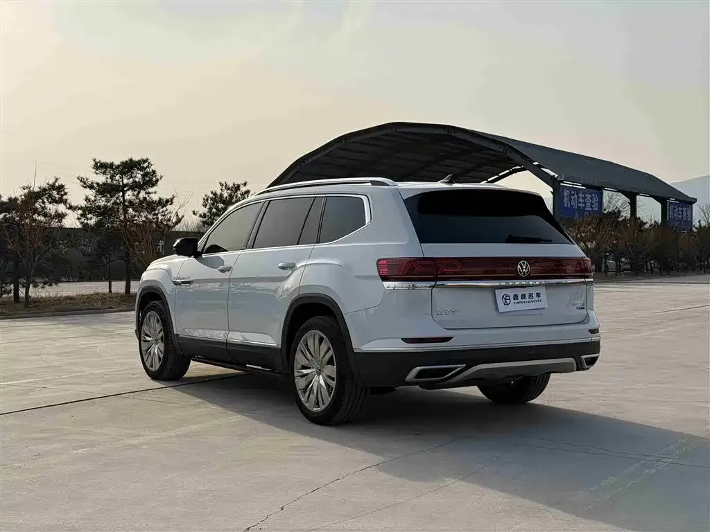 Volkswagen Teramont 2022 из CN, фото 4