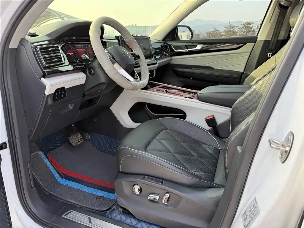 Volkswagen Teramont 2022 из CN, фото 7