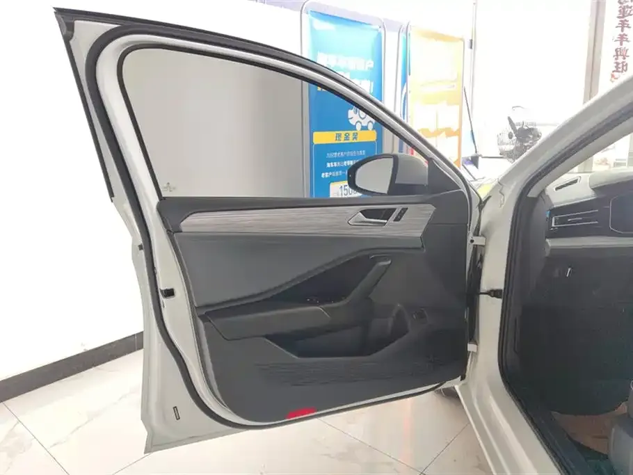Volkswagen Sagitar 2022 из CN, фото 8