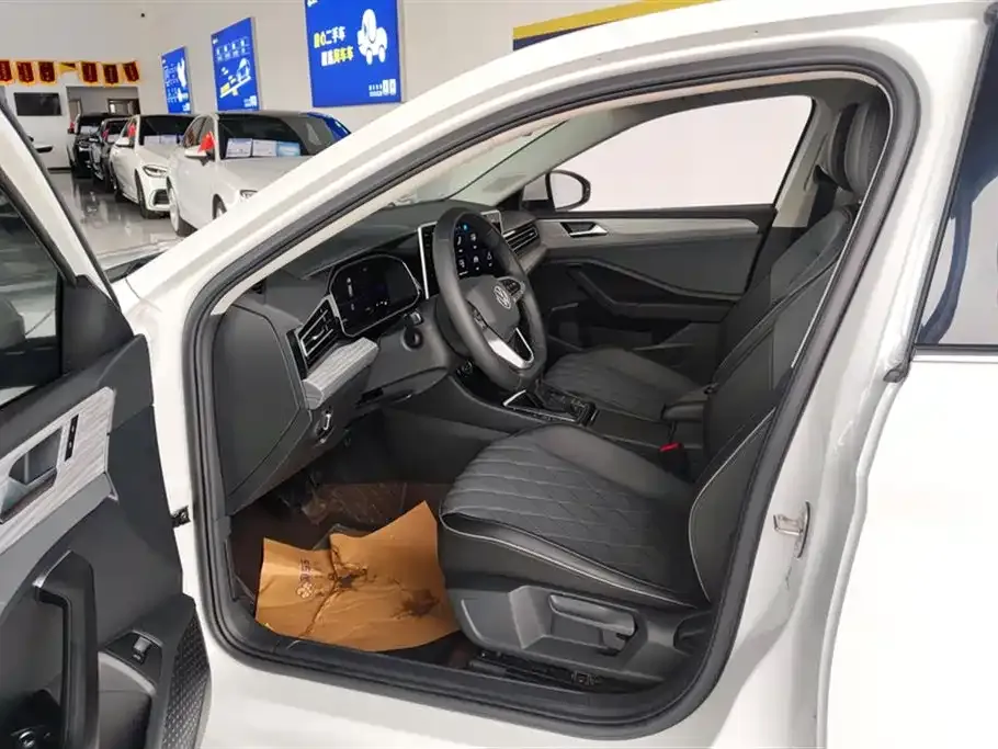 Volkswagen Sagitar 2022 из CN, фото 10