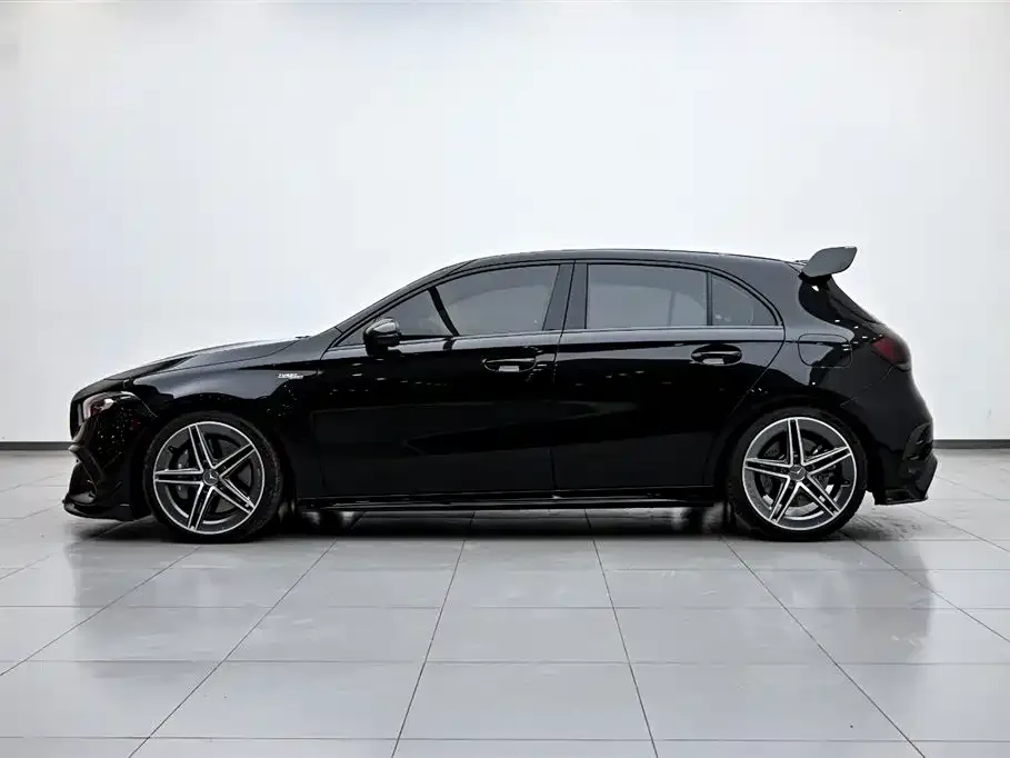 Mercedes-Benz A-Class AMG (Import) 2023 из CN, фото 2