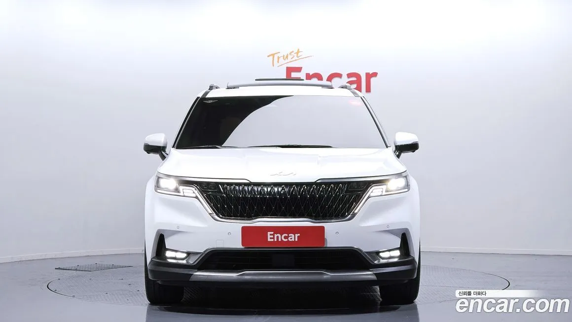 Kia Carnival — фото 2