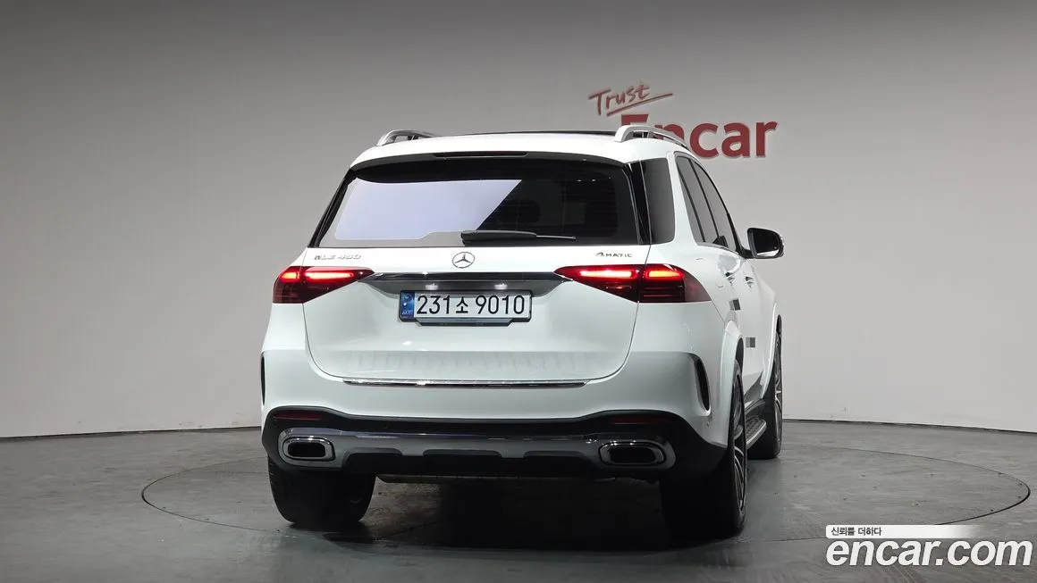 Mercedes-Benz GLE-Class — фото 6