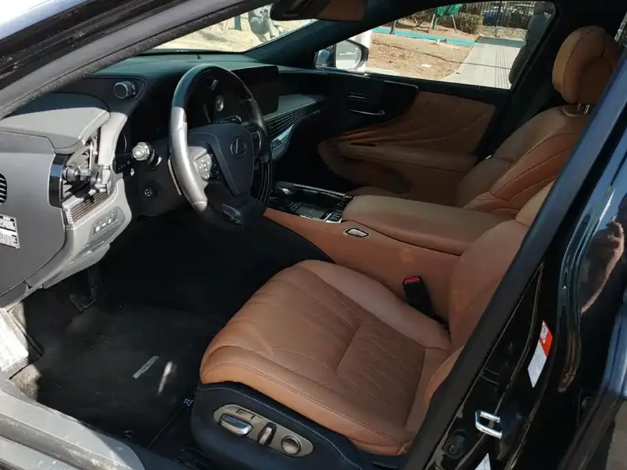 Lexus LS 2023 из CN, фото 6