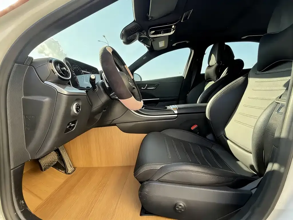 Mercedes-Benz C-Class 2023 из CN, фото 2