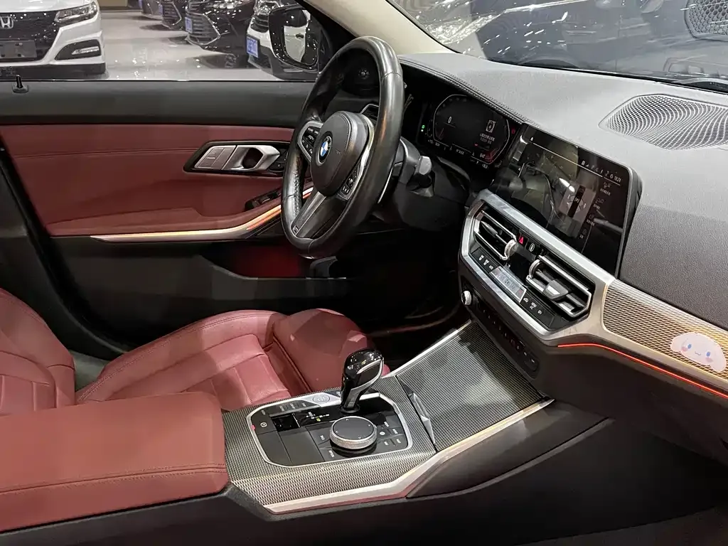 BMW 3 Series 2021 из CN, фото 4