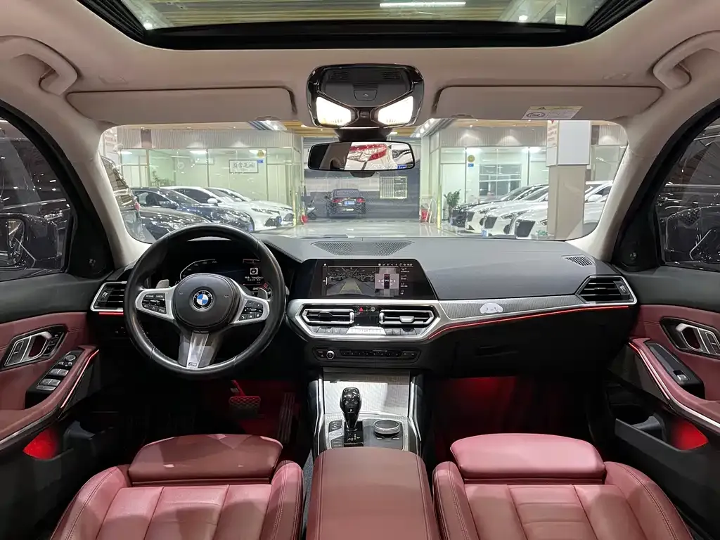 BMW 3 Series 2021 из CN, фото 2