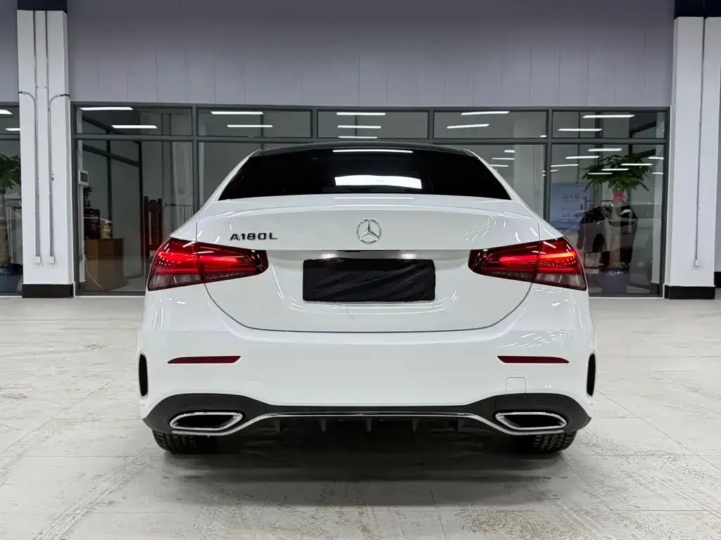 Mercedes-Benz A-Class 2022 из CN, фото 2