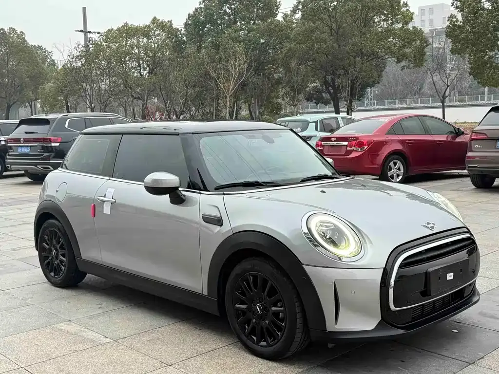 MINI Cooper (3-door) 2024 из CN, фото 10
