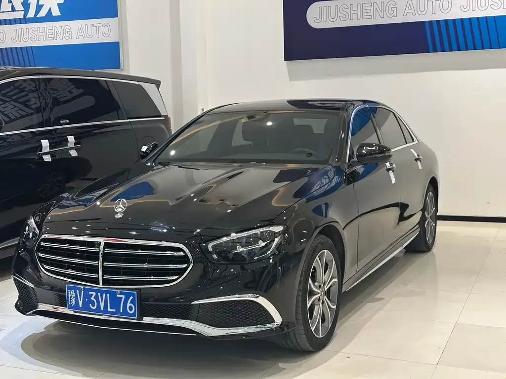 Mercedes-Benz E-Class 2024 из CN, фото 5