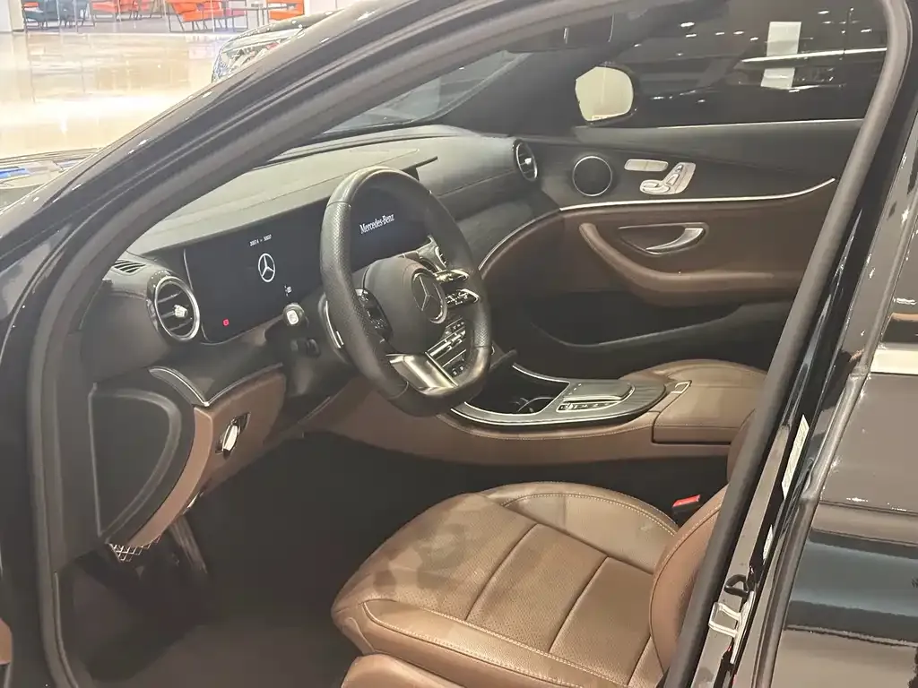 Mercedes-Benz E-Class 2024 из CN, фото 9