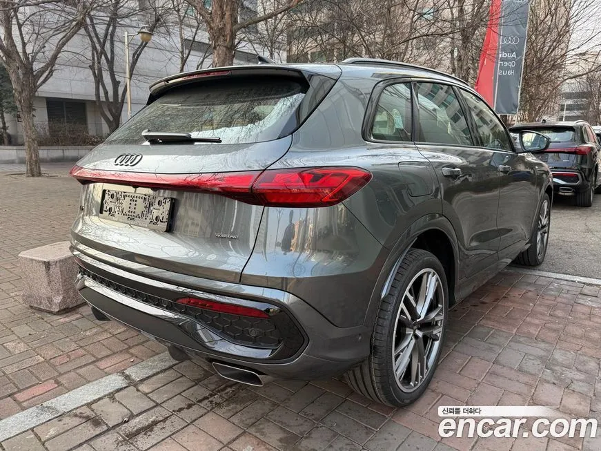 Audi Q5 2025 из KR, фото 2