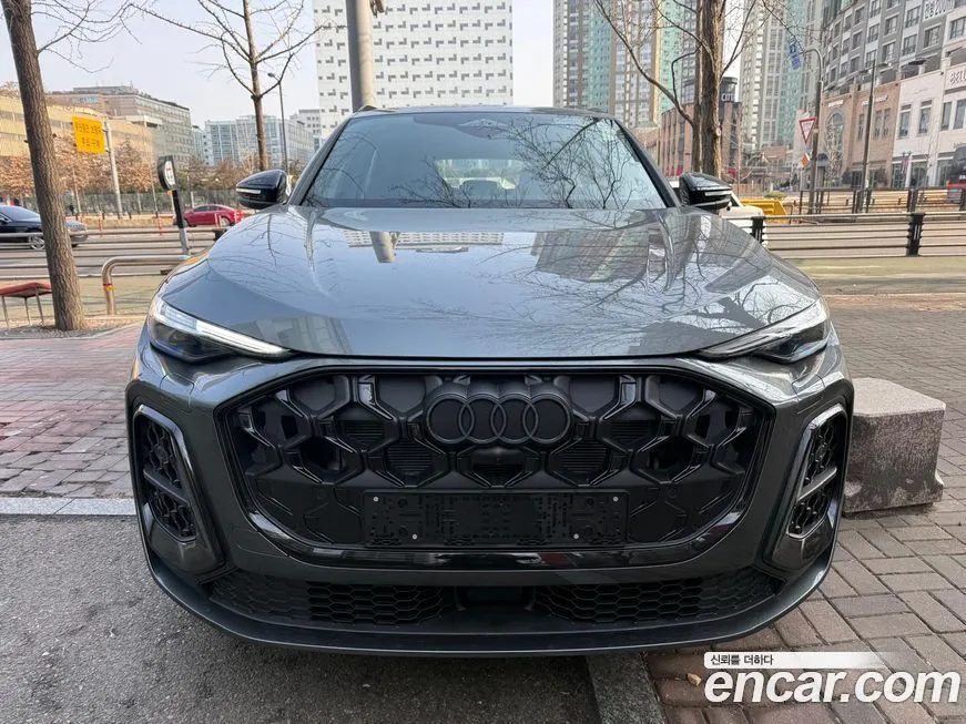 Audi Q5 2025 из KR, фото 4