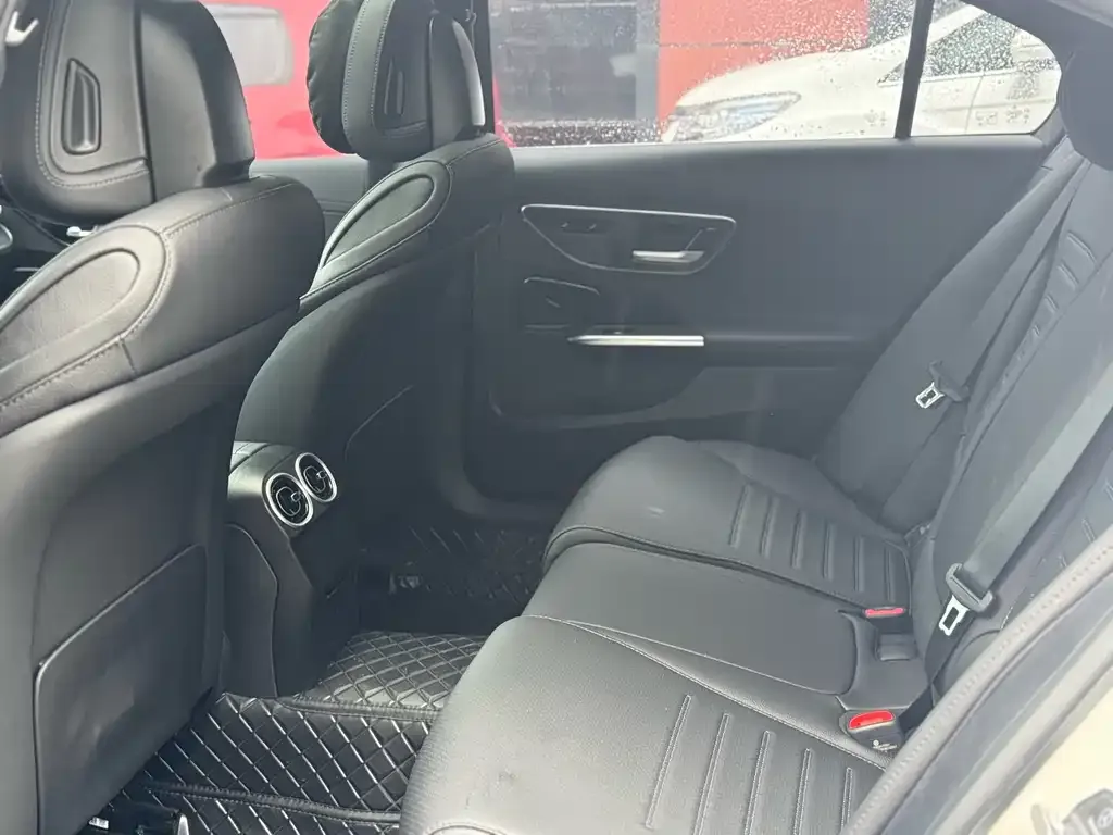 Mercedes-Benz C-Class 2025 из CN, фото 6