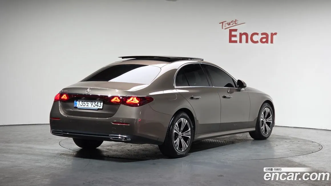 Mercedes-Benz E-Class 2025 из KR, фото 6