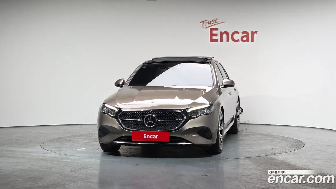 Mercedes-Benz E-Class 2025 из KR, фото 3