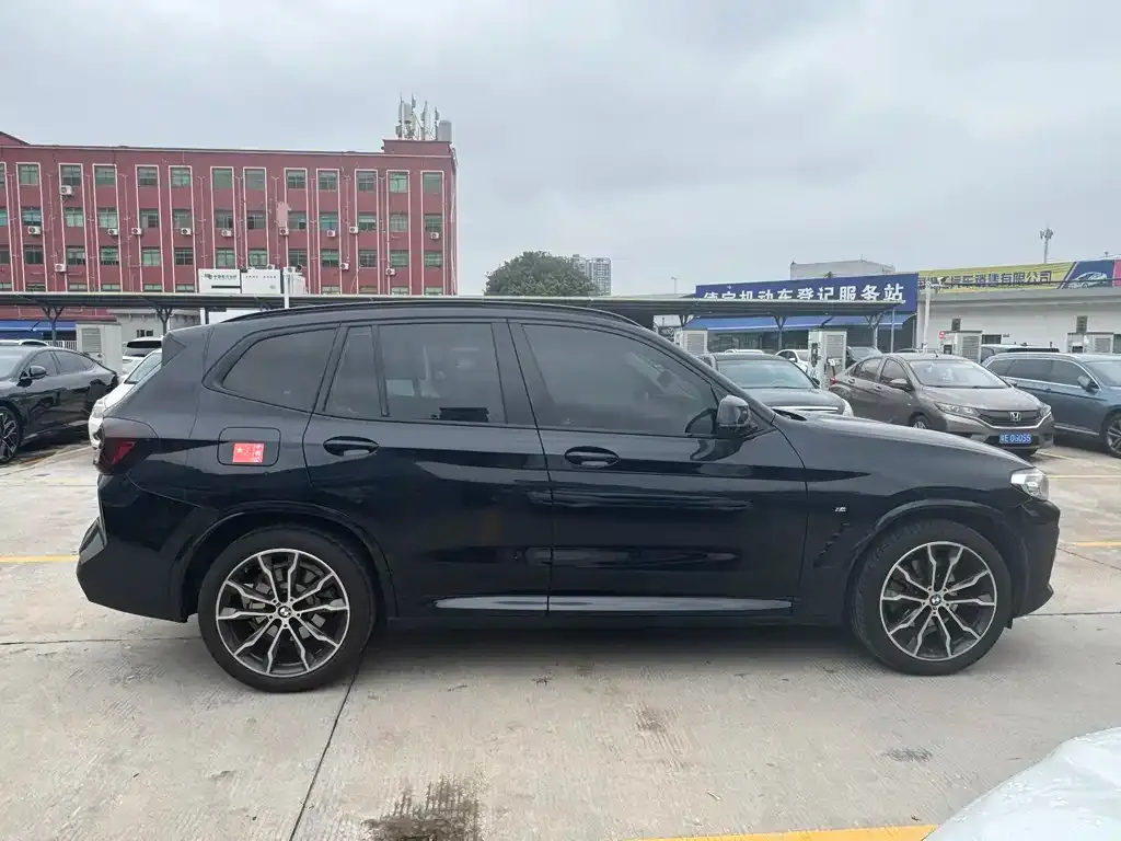 BMW X3 2024 из CN, фото 3