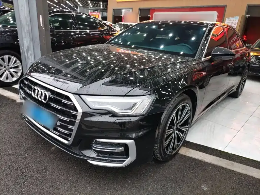 Audi A6L 2023 из CN, фото 1