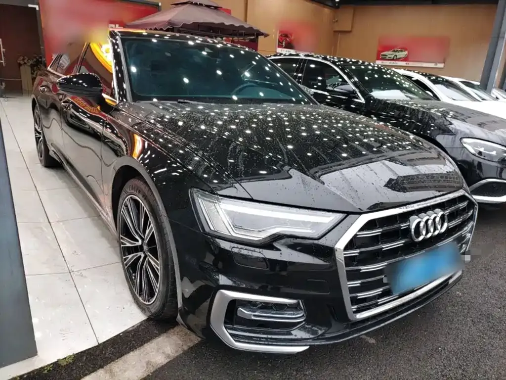Audi A6L 2023 из CN, фото 2