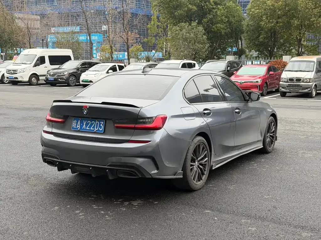BMW 3 Series 2021 из CN, фото 9