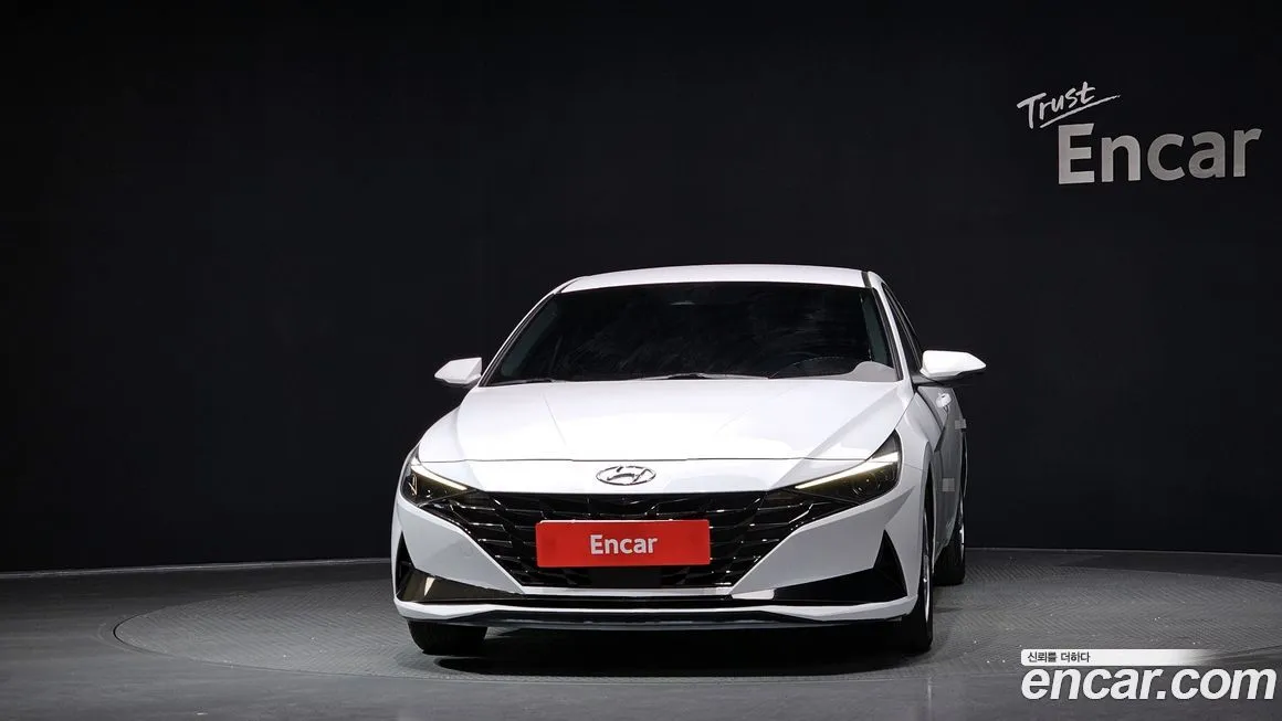 Hyundai AVANTE — фото 8