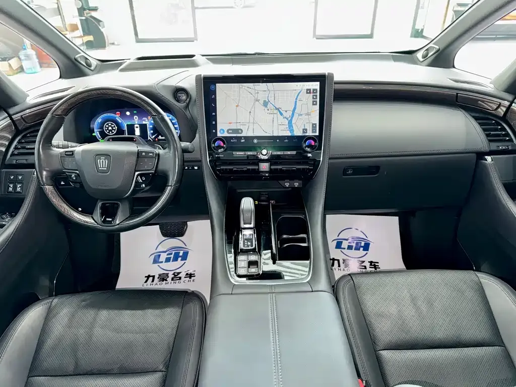 Toyota Vellfire 2024 из CN, фото 8