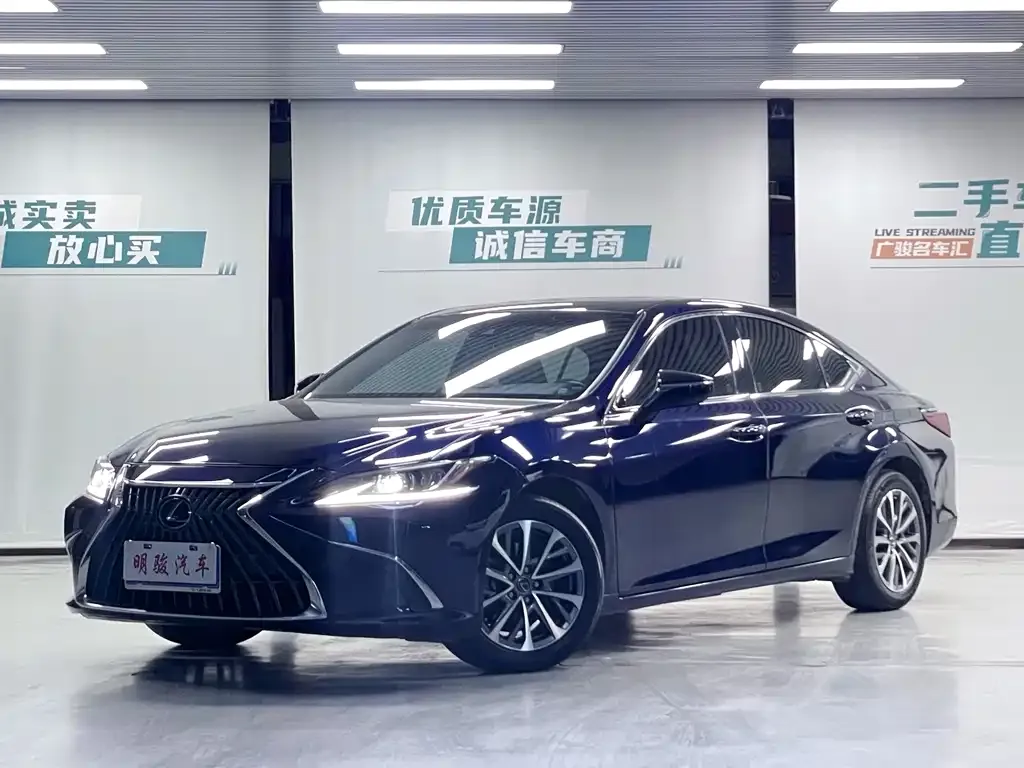 Lexus ES 2023 из CN, фото 1