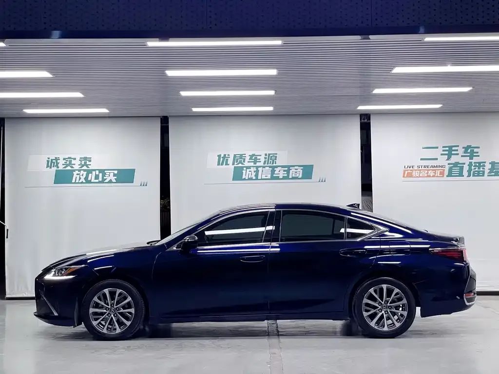 Lexus ES 2023 из CN, фото 8