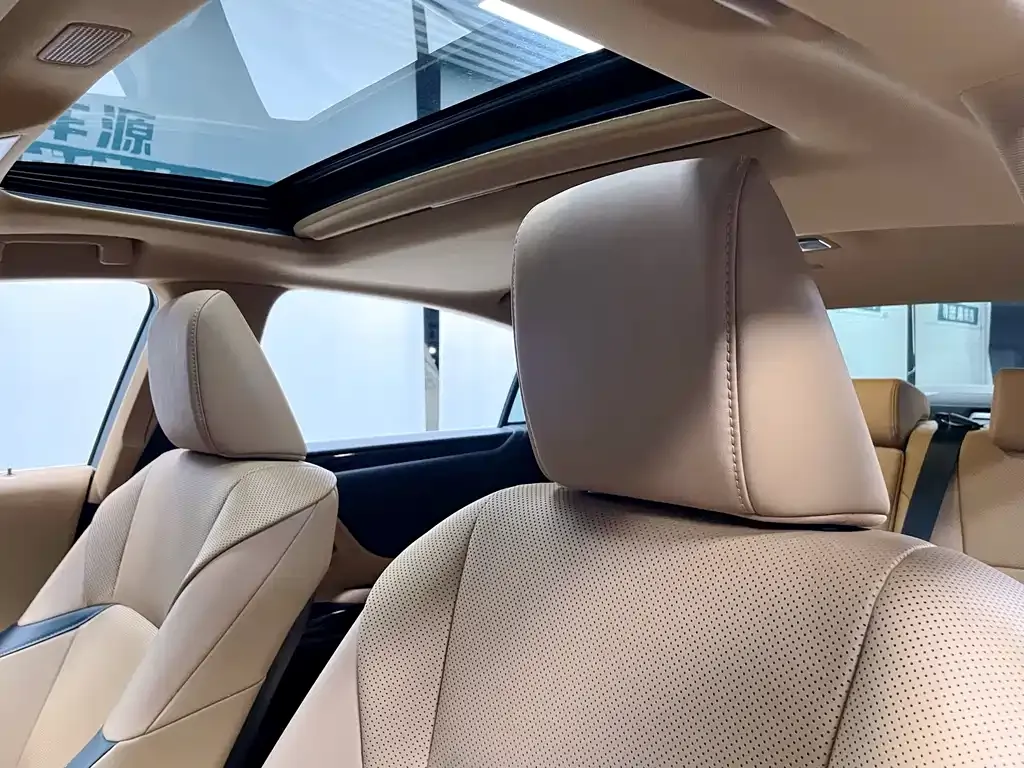 Lexus ES 2023 из CN, фото 4