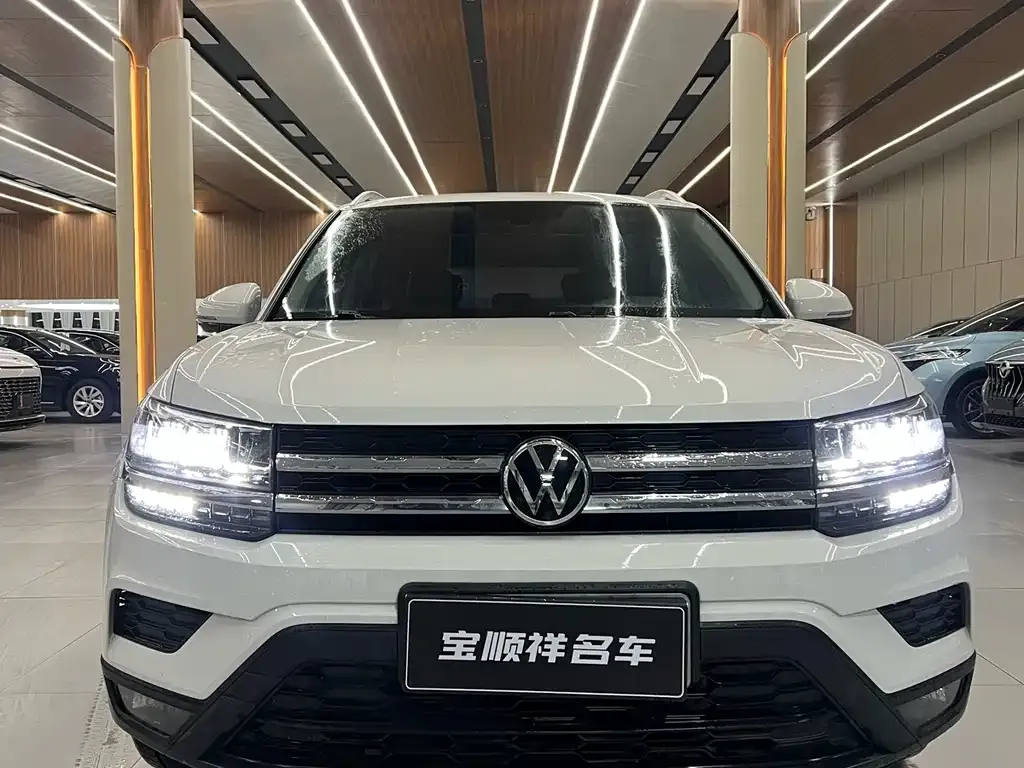 Volkswagen Tharu 2022 из CN, фото 8
