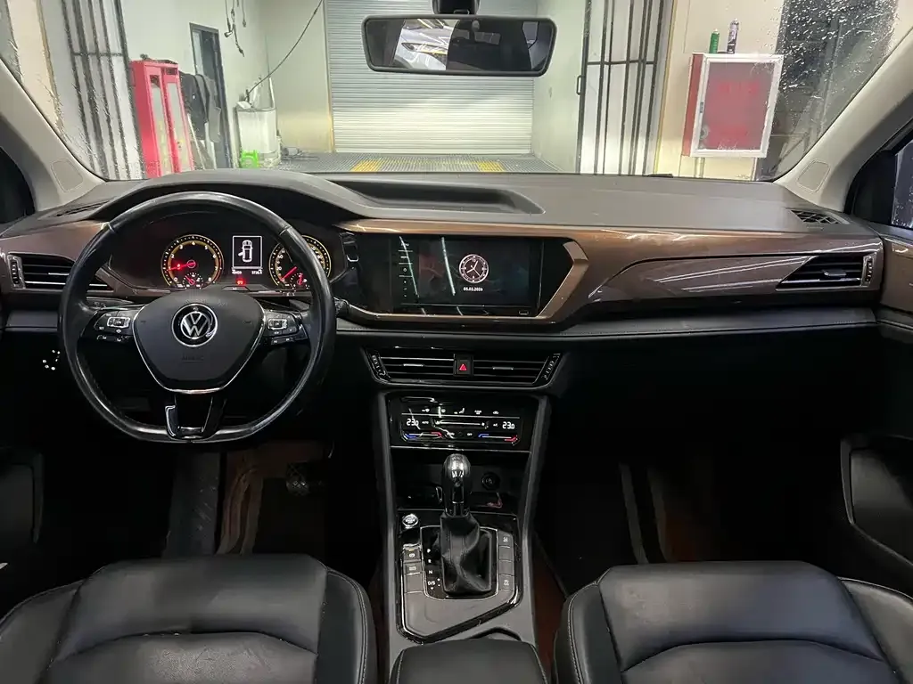 Volkswagen Tharu 2022 из CN, фото 6