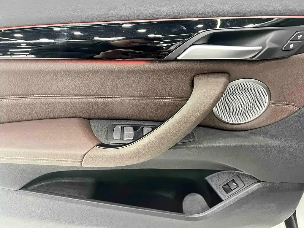 BMW X1 2023 из CN, фото 8