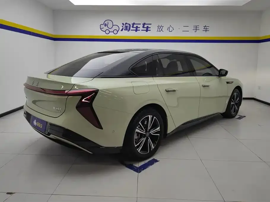 Hongqi EH7 — фото 3