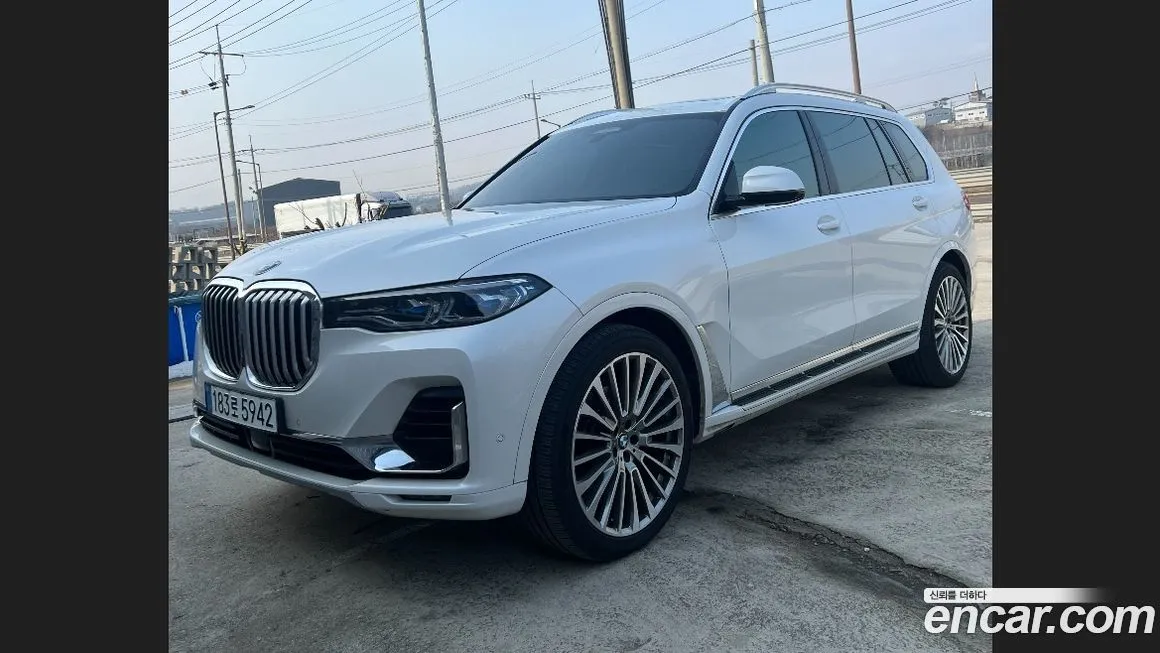 BMW X7 — фото 7