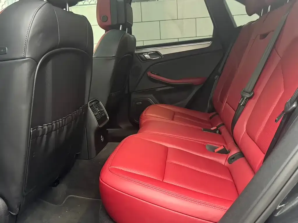 Porsche Macan 2025 из CN, фото 3