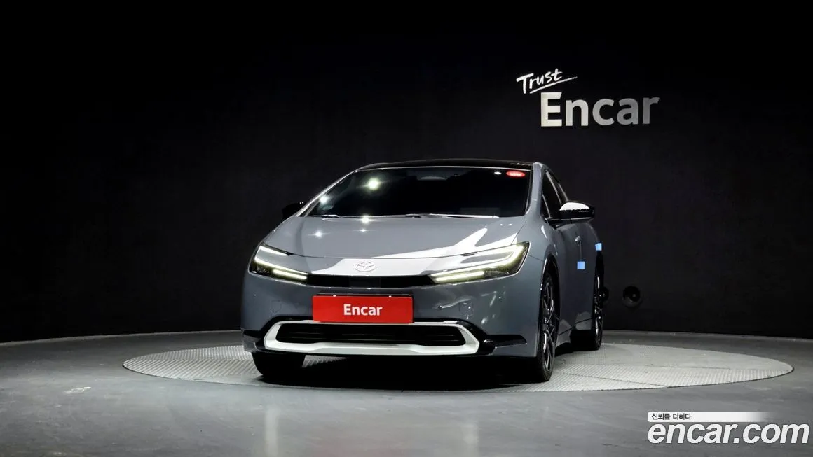 Toyota Prius 2024 из KR, фото 3