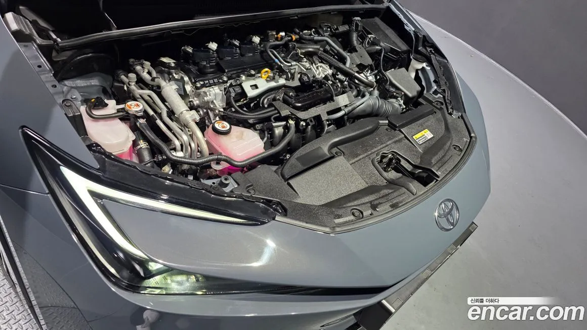 Toyota Prius 2024 из KR, фото 5