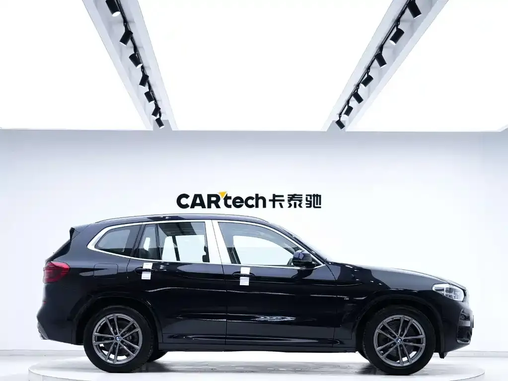 BMW X3 2021 из CN, фото 8
